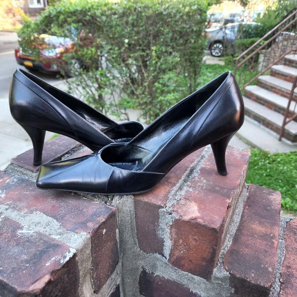 Prada Square-Toe Black Leather Heels - Picture 3 of 4
